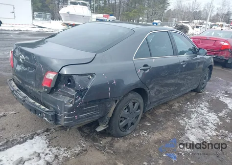 2009 Toyota Camry Le z USA, uszkodzony, nr VIN 4T1BE46KX9U858328